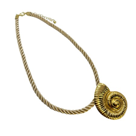 necklace gold cord and gold shell